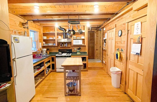 Rockwood Cabin | Moose River Escape
