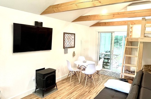 West Alton Cottage | Mount Major Cottage - Gunstock Gateway to NH Lakes & Mountains