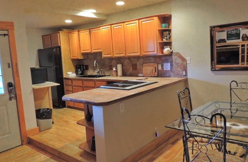 Estes Park Condo | Mountain and Lake Views