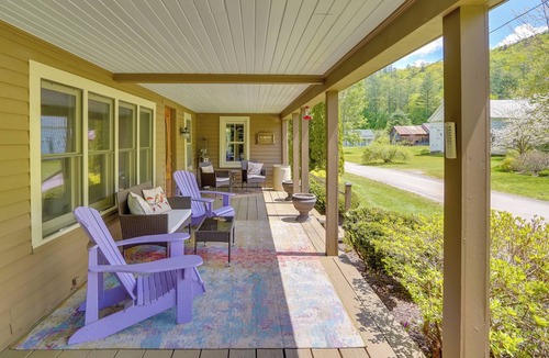 Hawley Cottage | Mountain Biking Hub: 5 Mi to Berkshire East!