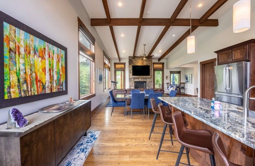 Silverthorne House | Mountain Escape | Resort Amenities | Summit Sky Ranch | 3 King Primary Bedroom`s