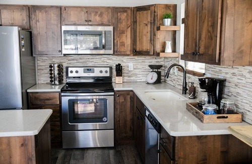 Estes Park House | Mountain Getaway—Hot Tub—Wifi—Game Room-Mtn Views—Fam Friendly