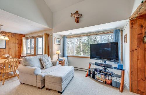 Campton House | Mountain Resort Condo with King Bed Suite