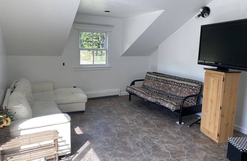 Central Okanagan Apartment | Mountain Retreat in Peachland