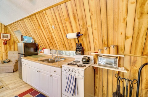 Jemez Springs Cabin | Mountain-Side Getaway w/Grill in Jemez Springs!