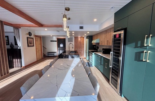 Dead Man's Flats Apartment | Mountain View Oasis w/Hot Tub & EV Charging - Near Banff/Canmore