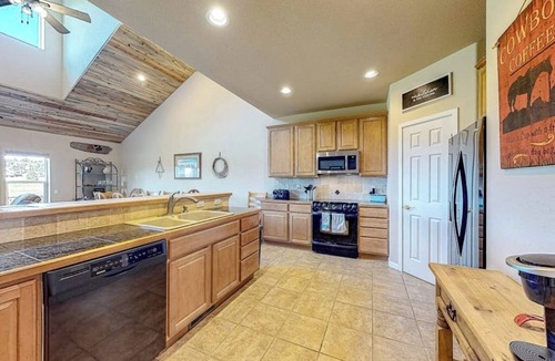 Pagosa Springs House | Mountain-view getaway with deck, pellet grill, fireplace, central AC, & WiFi