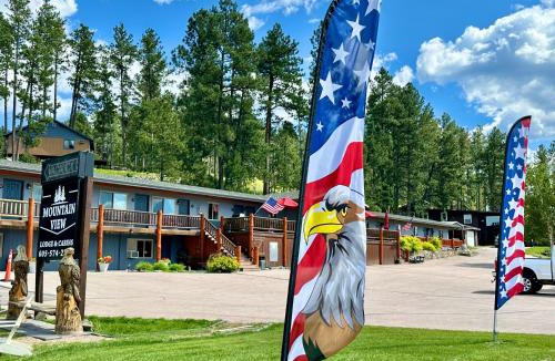 Rapid City Cabin | Mountain View Lodge & Cabins