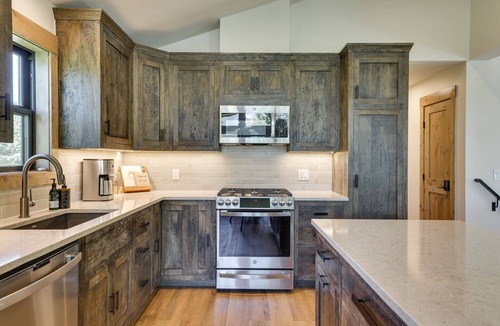 Silverthorne House | Mtn Modern Home w/Views, Private Hot Tub + Fantastic Location