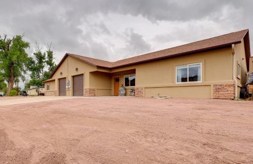 Canon City House | Mtn Views! Canon City Duplex Near Town & Riverwalk