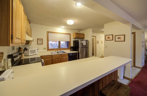 Carroll Condo | MW6 Cozy 2 bedroom 2.5 bath condo ideally located at the Bretton Woods Resort!