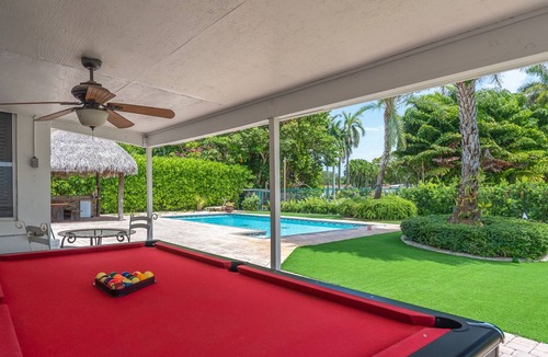 North Central Hollywood House | My Private Resort 3/3 - 6 Guests - Private Pool