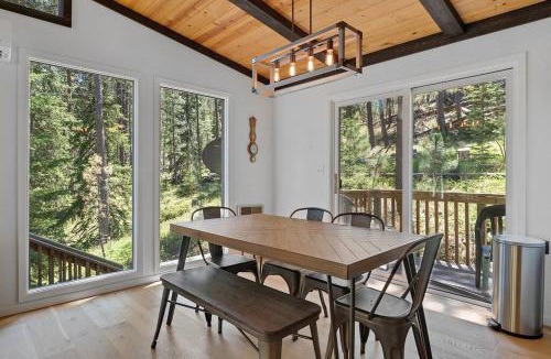 Hill City House | Nature Stay with Views Like No Where Else