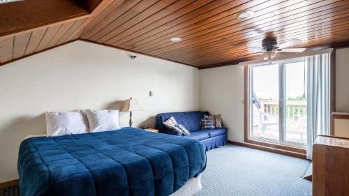Wells Apartment | Nautical Mile Resort - 2BR