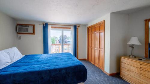 Wells Apartment | Nautical Mile Resort - 2BR