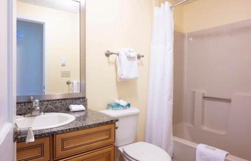 Wells Apartment | Nautical Mile Resort - 2BR