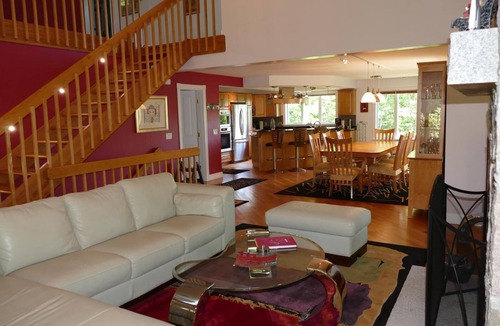 Bartlett House | Near Story Land, Full Gourmet Kitchen, Crib, Views