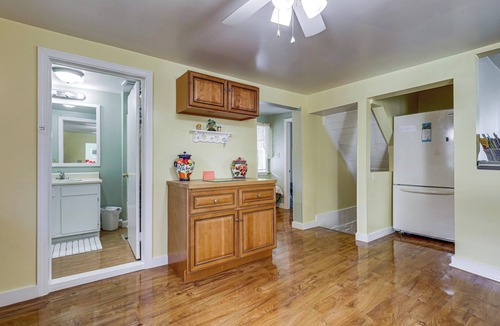 Franklin House | Near Trails! Riverside 2-Unit Combo in Franklin