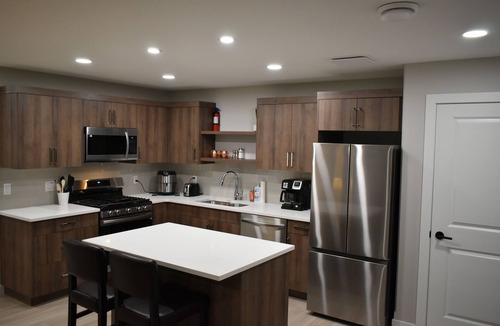 Medicine Hat Apartment | New! 2 Bedroom Ground Floor Unit With Parking, Separate Entrance. Full kitchen.