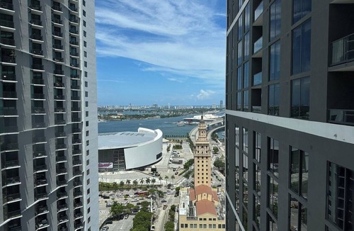 Downtown Miami Apartment | NEW 2BD/2BR WorldCenter Miami - Amazing views