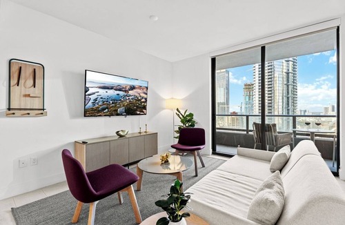 Downtown Miami Apartment | NEW 2BD/2BR WorldCenter Miami - Amazing views