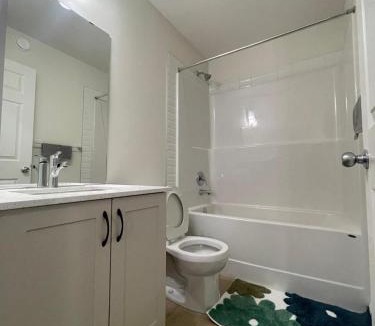 West Edmonton House | New and nice bedroom in Riverview D
