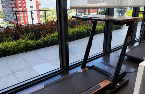 Town Square Condo | NEW | Angel`s View | Bright Miami Condo