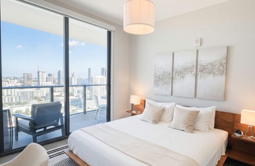 Town Square Condo | NEW | Angel`s View | Bright Miami Condo