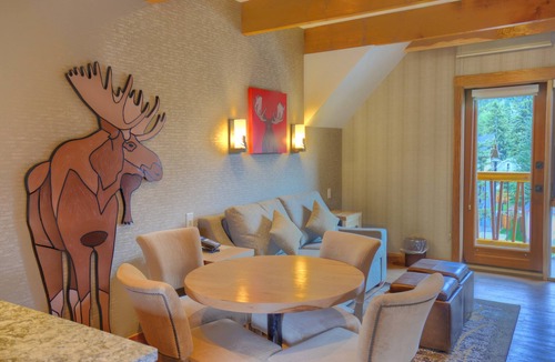 Banff Condo | New Banff Apartment | 1 Minute from the Centre!