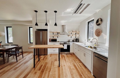 South End House | New Home in Burlington