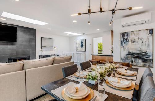 Aspen Apartment | New Listing 3BR 3BA Condo - Steps to Gondola