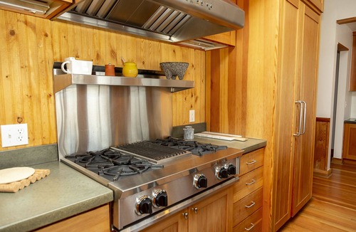 Creede House | New Listing! Luxury Victorian-Style Home-Gourmet Kitchen-Amazing Views-AC