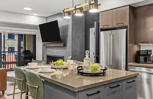 Canmore Apartment | New Luxury 3 bedroom