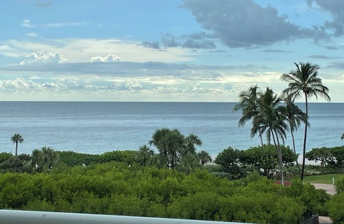 Park Shore Condo | New! Stunning Expansive Gulf+Bay Sunset Views,LargeDeck, 2 Living Rms & 2 Bedrms
