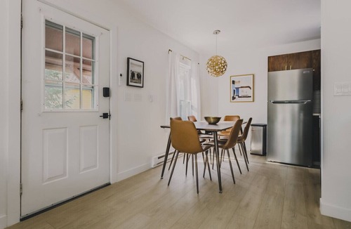 Carbondale Villa | New! Updated Carbondale Home 2 Blocks From Main St