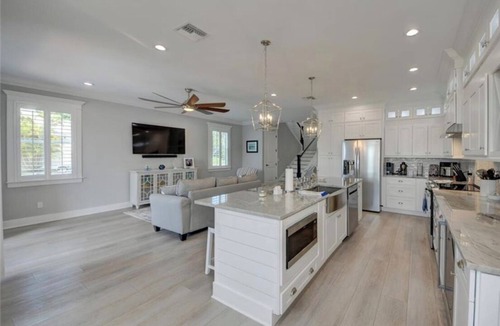 Stuart House | New Waterfront 3BR townhouse with boat dock and private heated pool!