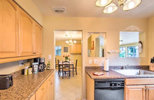 Southwest House | NEW! West Palm Beach Escape Near Bars, Food & Golf