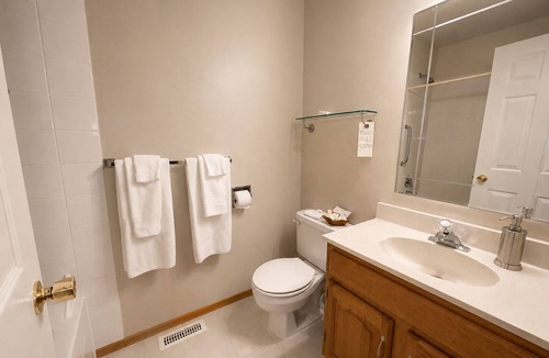 Drumheller Hotel | Newcastle Country Inn