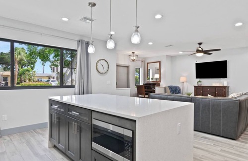 Poiciana Park II House | Newly Constructed Home near Downtown and Beaches