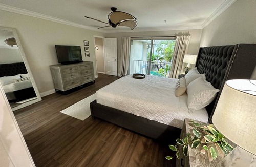 Royal Harbor House | Newly listed Waterfront Townhouse in Old Naples