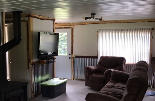 Custer Apartment | Newly remodeled 3 bd apartment steps from the Mickelson Trail in the Black Hills