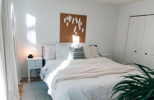 Red Deer House | Newly Renovated City Home | Central Location