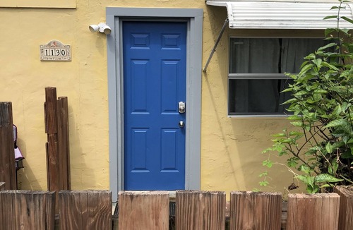 South Palm Park Neighborhood Association House | Newly Renovated Home- 4 mins from the beach!