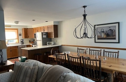 North Creek House | Newly updated with flooring, carpet and furnishings