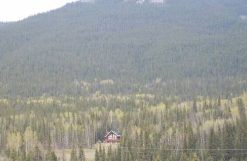 Nordegg Cabin | Nordegg Mountain View Chalet