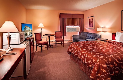 Camrose Hotel | Norsemen Inn