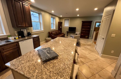 Burlington House | North Hill Section Home; walk to UVMMC & UVM, Chabad, downtown, lake.