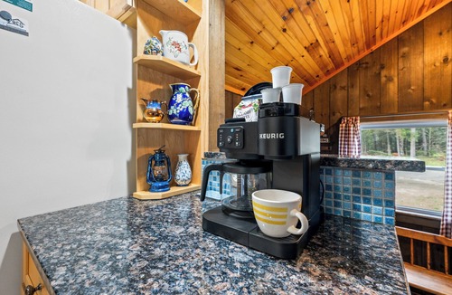 Franconia Ski Chalet | Notchside Hideaway - Quiet home, Franconia Notch, Cannon, Echo Lake, Littleton