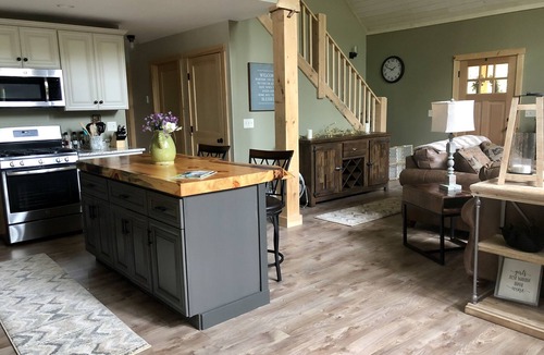 Bethel Cabin | Now accepting reservations for Winter 2027!