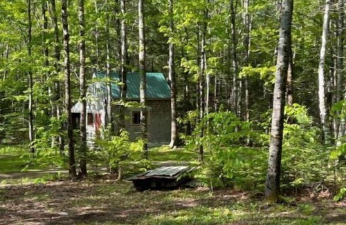 Wiscasset Cabin | Oak Hill Homestead